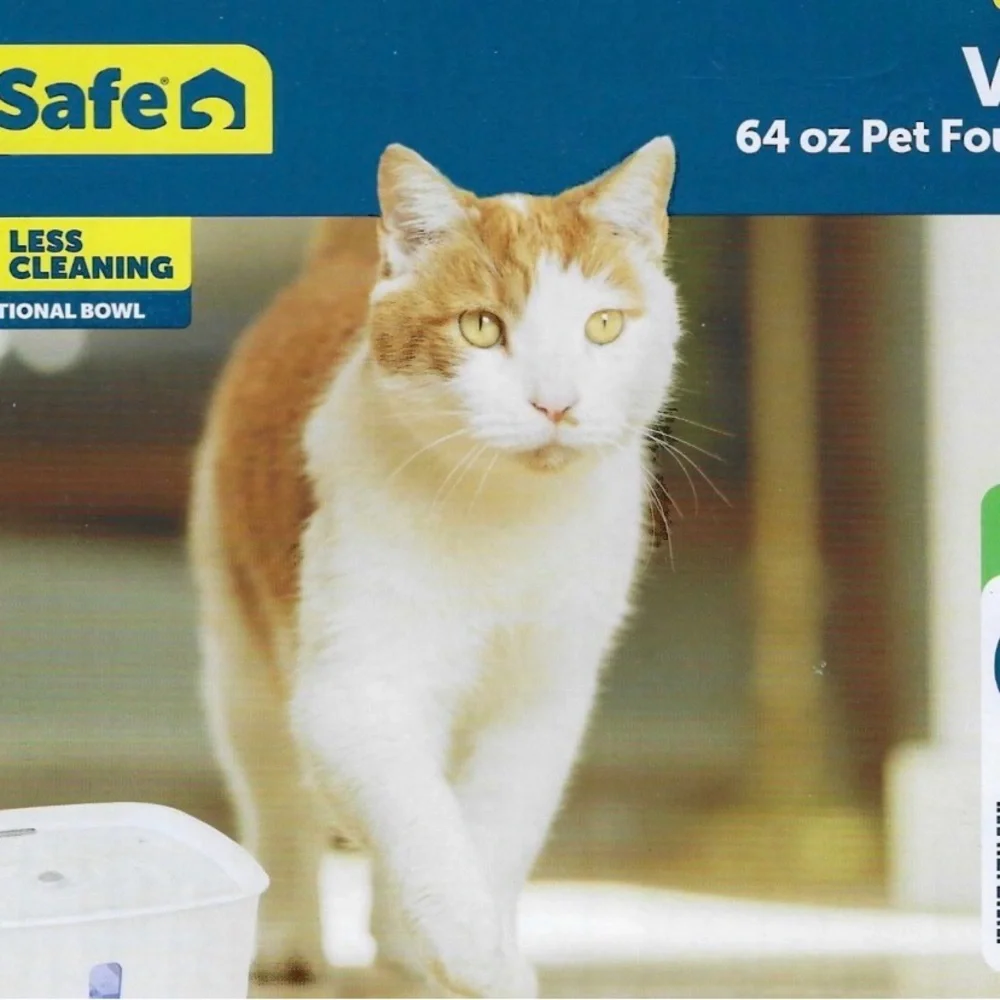 PetSafe Viva Pet Fountain in White with Blue Accent